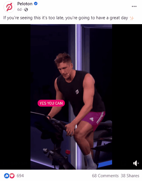 GIF ενός βίντεο Peloton στο Facebook με λεζάντες.