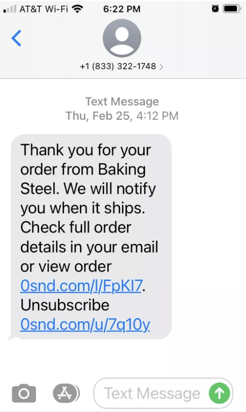 Une capture d'écran d'un message de confirmation de commande envoyé par SMS.
