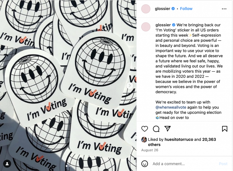   Una publicació d'Instagram de Glossier sobre el seu 'I'm Voting" stickers and their partnership with When We All Vote