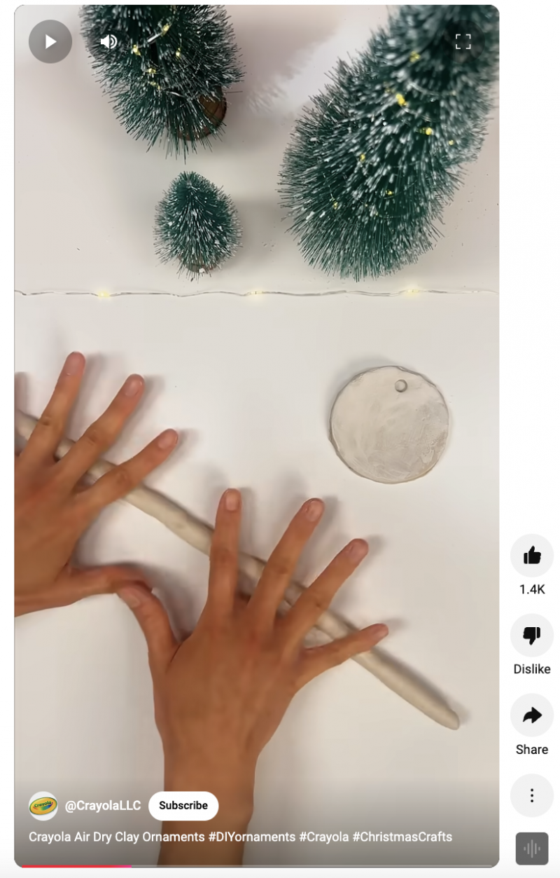  Un curt de YouTube de Crayola que explora com fer ornaments d'argila de bricolatge