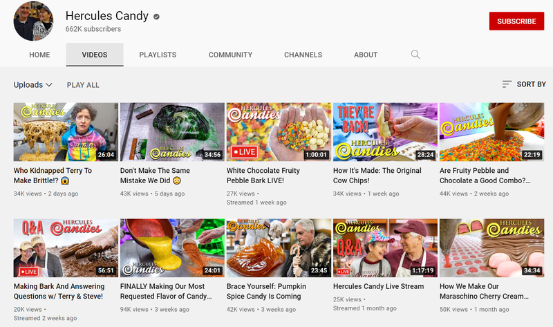 Esempi di variazioni della lunghezza del video su un canale YouTube, contenuti video sia di media lunghezza che di lunga durata.