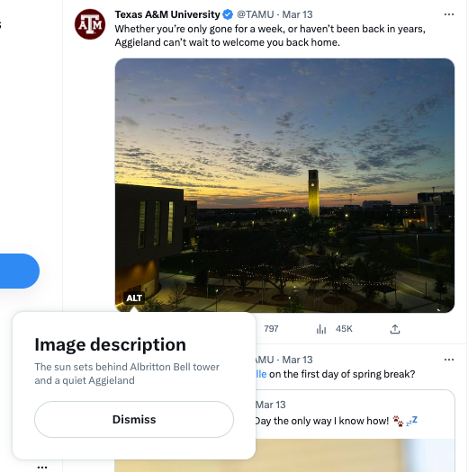   Une capture d'écran d'un Tweet du compte Twitter de la Texas A&M University (@TAMU). Le Tweet dit 'Que vous ne soyez parti que pour une semaine ou que vous ne soyez pas revenu depuis des années, Aggieland a hâte de vous accueillir à la maison'. Il comprend une image de la tour Albritton. Le texte alternatif dit 'Le soleil se couche derrière le clocher d'Albritton et un Aggieland calme'.