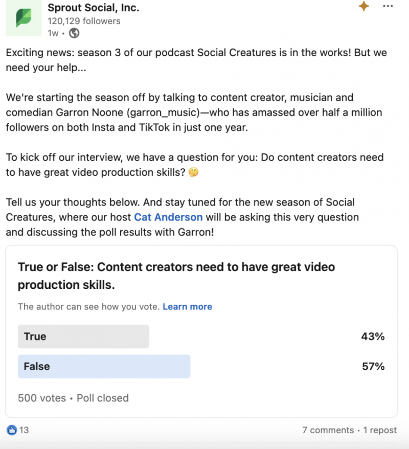   Una publicación de Sprout Social con una encuesta para obtener comentarios de los clientes como medio para generar participación de la audiencia.