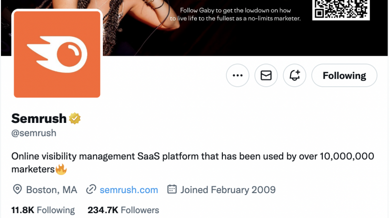   Snímek obrazovky Semrush's Twitter bio that demonstrates their link in bio to their website.